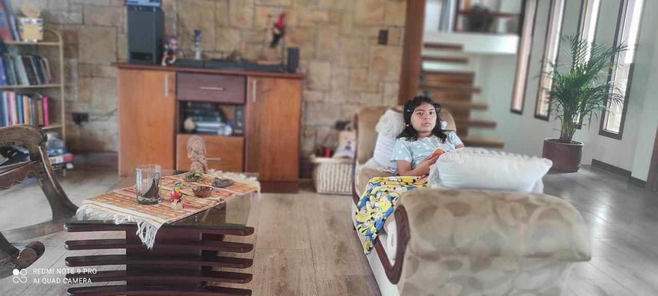 مبيت وإفطار Macas Quinta Isabel, Casa De Huespedes & Cafeteria المظهر الخارجي الصورة
